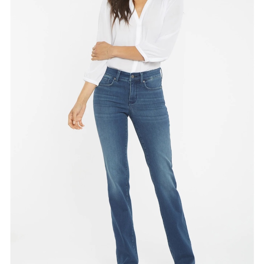 NYDJ Blue Straight Marilyn Leg Jeans with Classic Style